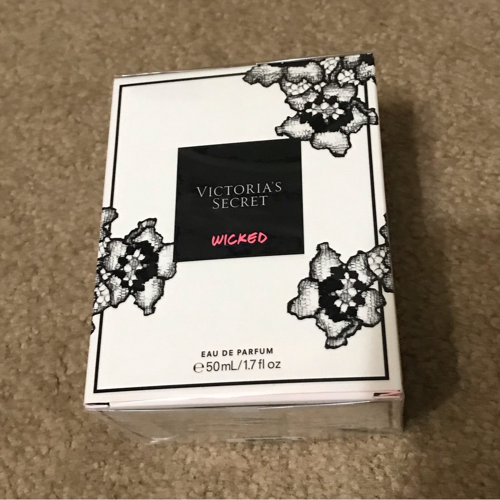 VS Perfume - Picture 1 of 1